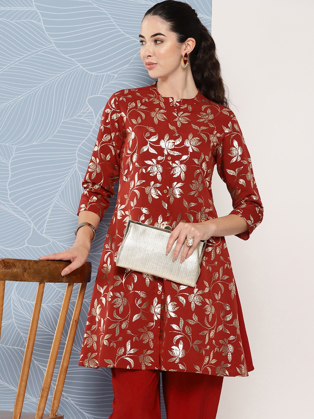 

Janasya Floral Printed Kurti With Dhoti Pants, Red