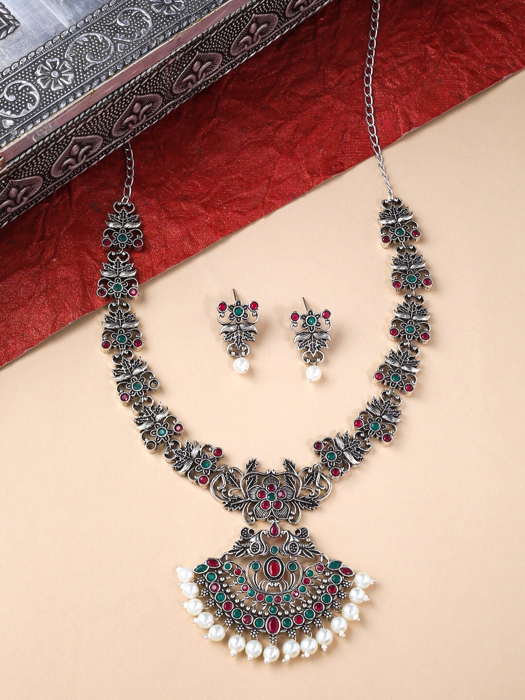 

THE AAB STUDIO Oxidised Silver-Plated Stone-Studded & Beaded Long Jewellery Set