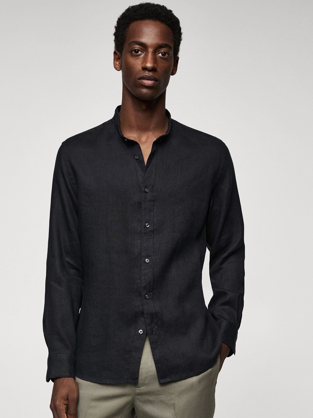 

MANGO MAN Men Black Opaque Casual Shirt