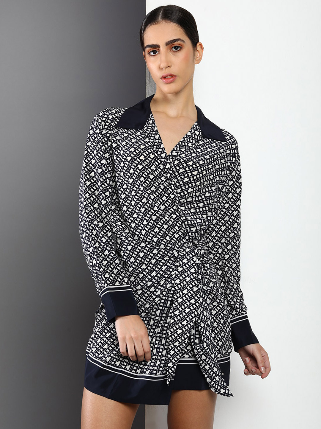 

Tommy Hilfiger Geometric Printed Shirt Collar Wrap Mini Dress, Black