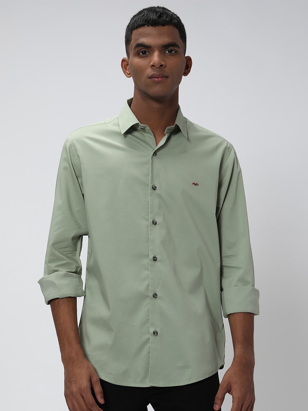 

Mufti Men Trim Slim Fit Casual Shirt, Green