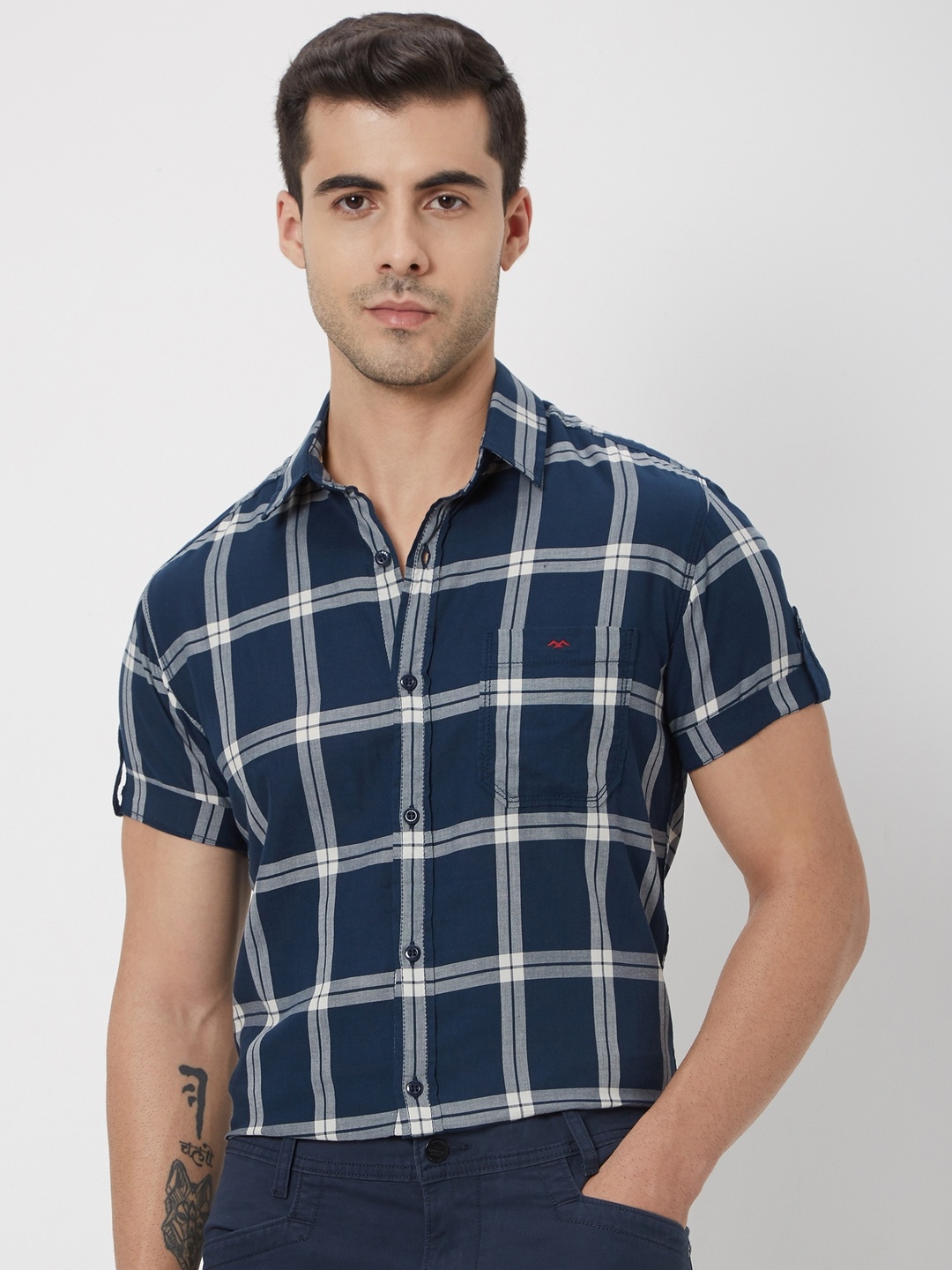 

Mufti Tartan Checked Pure Cotton Slim Fit Trim Casual Shirt, Navy blue