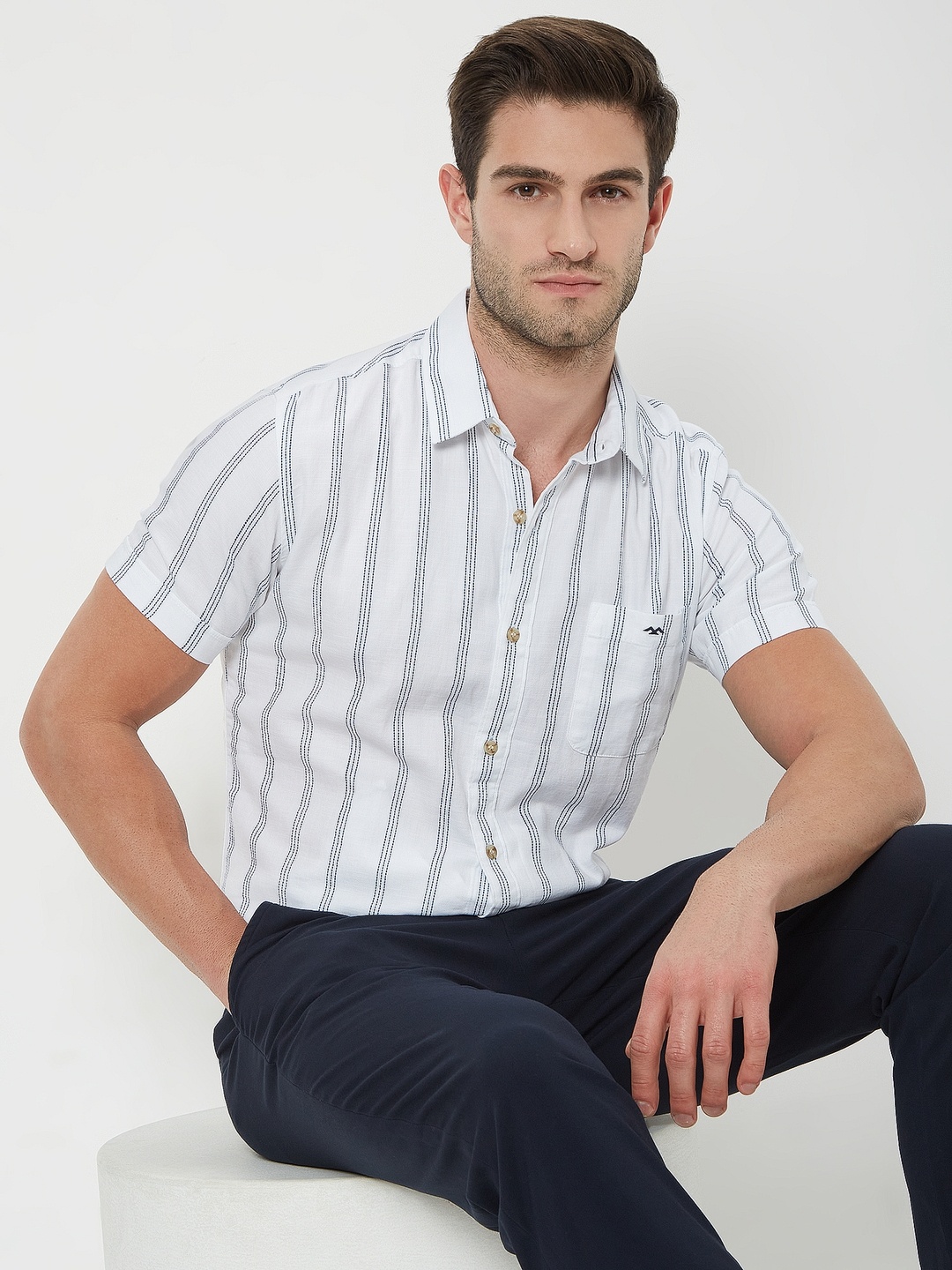 

Mufti Trim Slim Fi Striped Pure Cotton Casual Shirt, White