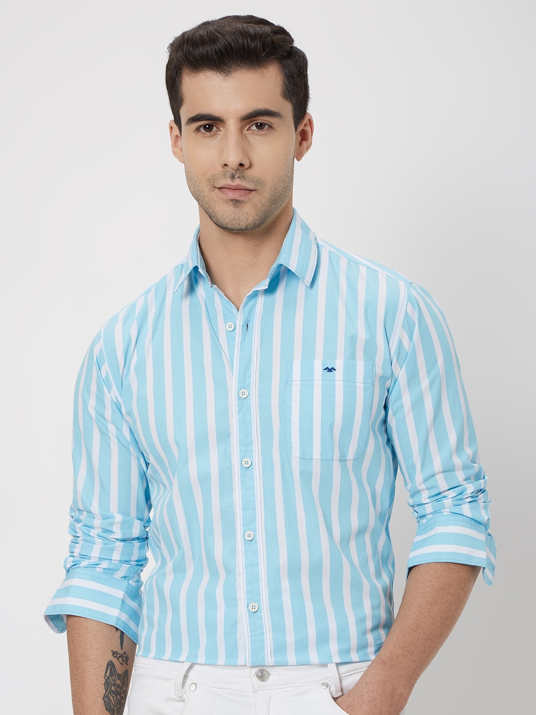 

Mufti Men Trim Slim Fit Vertical Striped Casual Pure Cotton Shirt, Turquoise blue