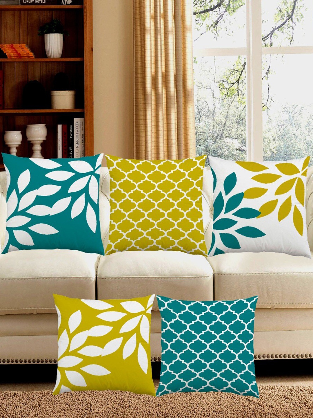 

Bajo's White & Green 5 Pcs Geometric Printed Square Cushion Covers