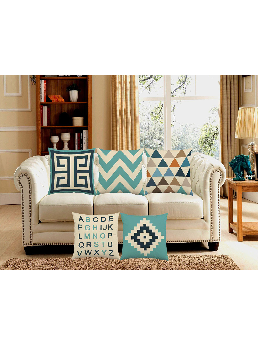 

Bajo's White & Blue 5 Pcs Geometric Printed Square Cushion Covers