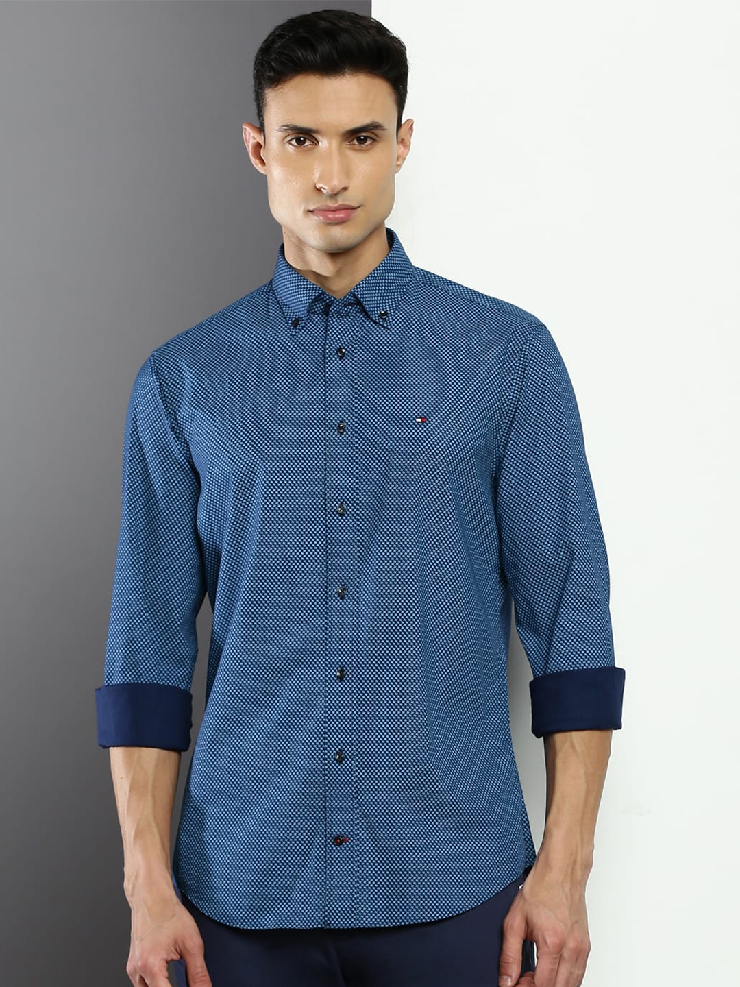 

Tommy Hilfiger Men Printed Casual Cotton Shirt, Navy blue