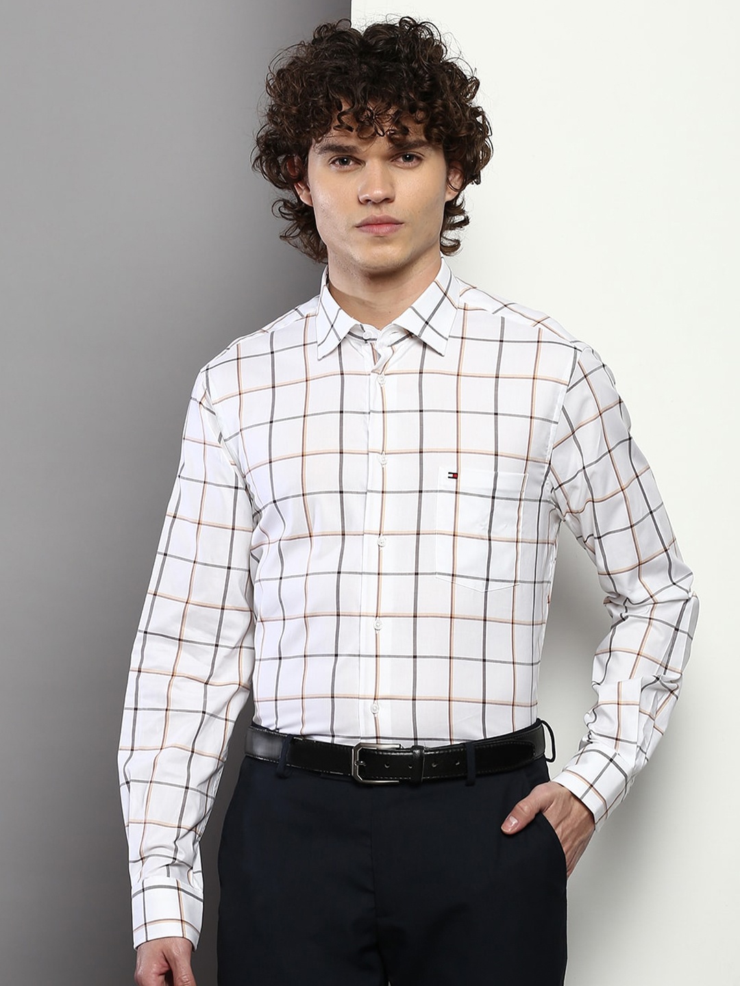 

Tommy Hilfiger Men Windowpane Checked Formal Cotton Shirt, White