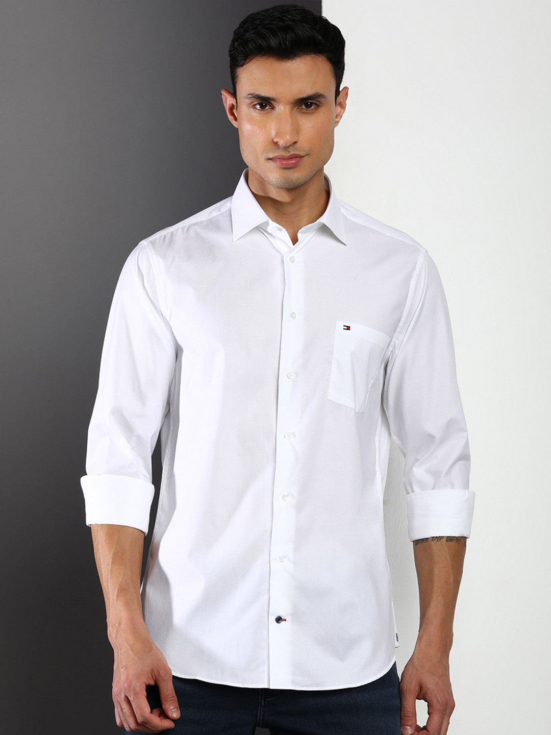 

Tommy Hilfiger Spread Collar Casual Cotton Shirt, White