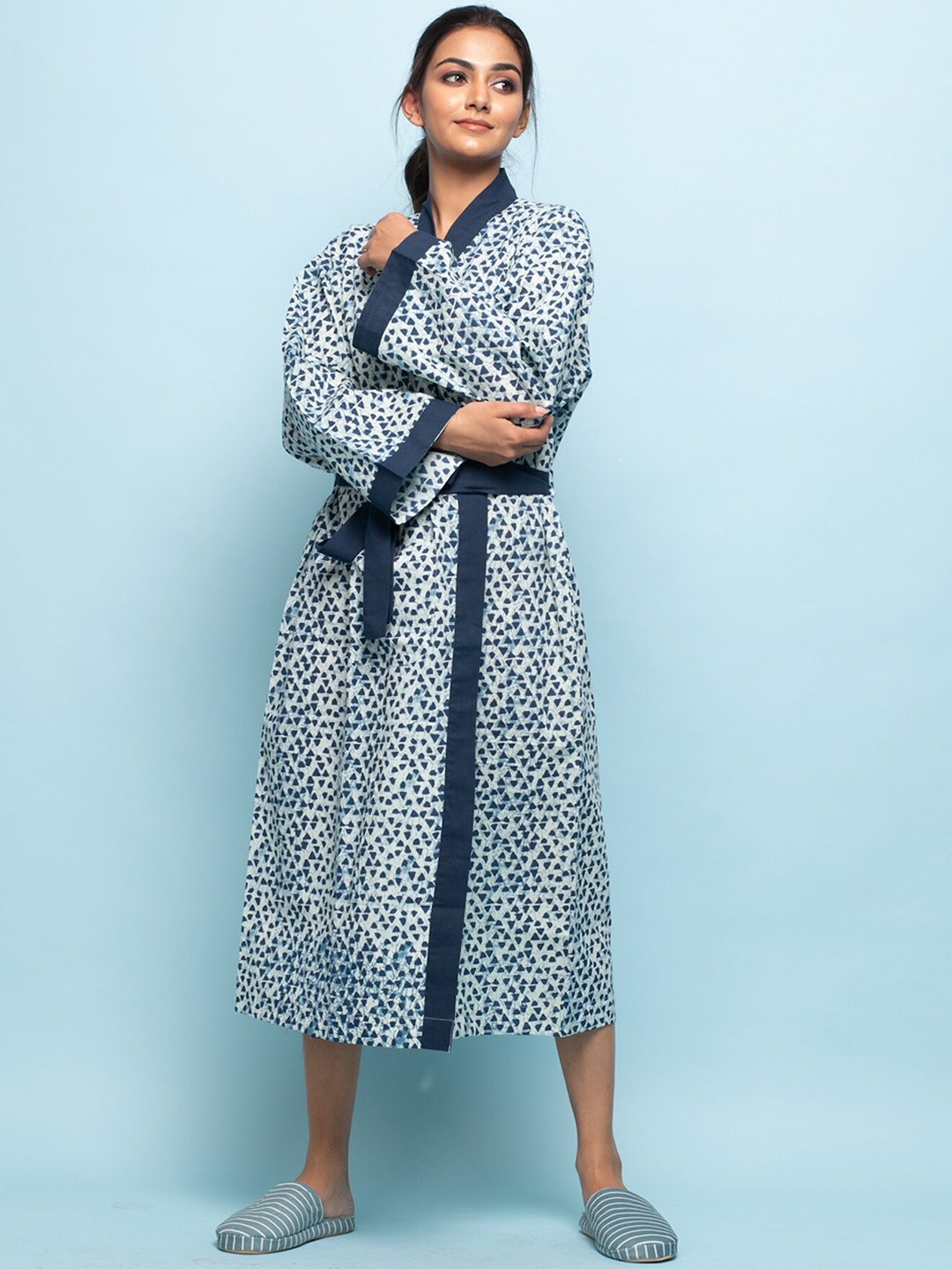 

SANSKRUTIHOMES Printed Cotton Cover-up Robe, Blue