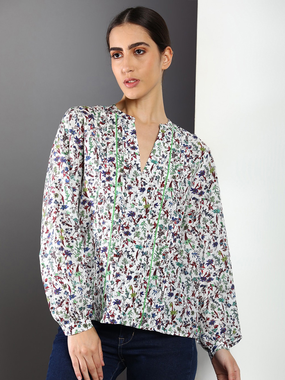 

Tommy Hilfiger Floral Printed Band Collar Puff Sleeves Top, White