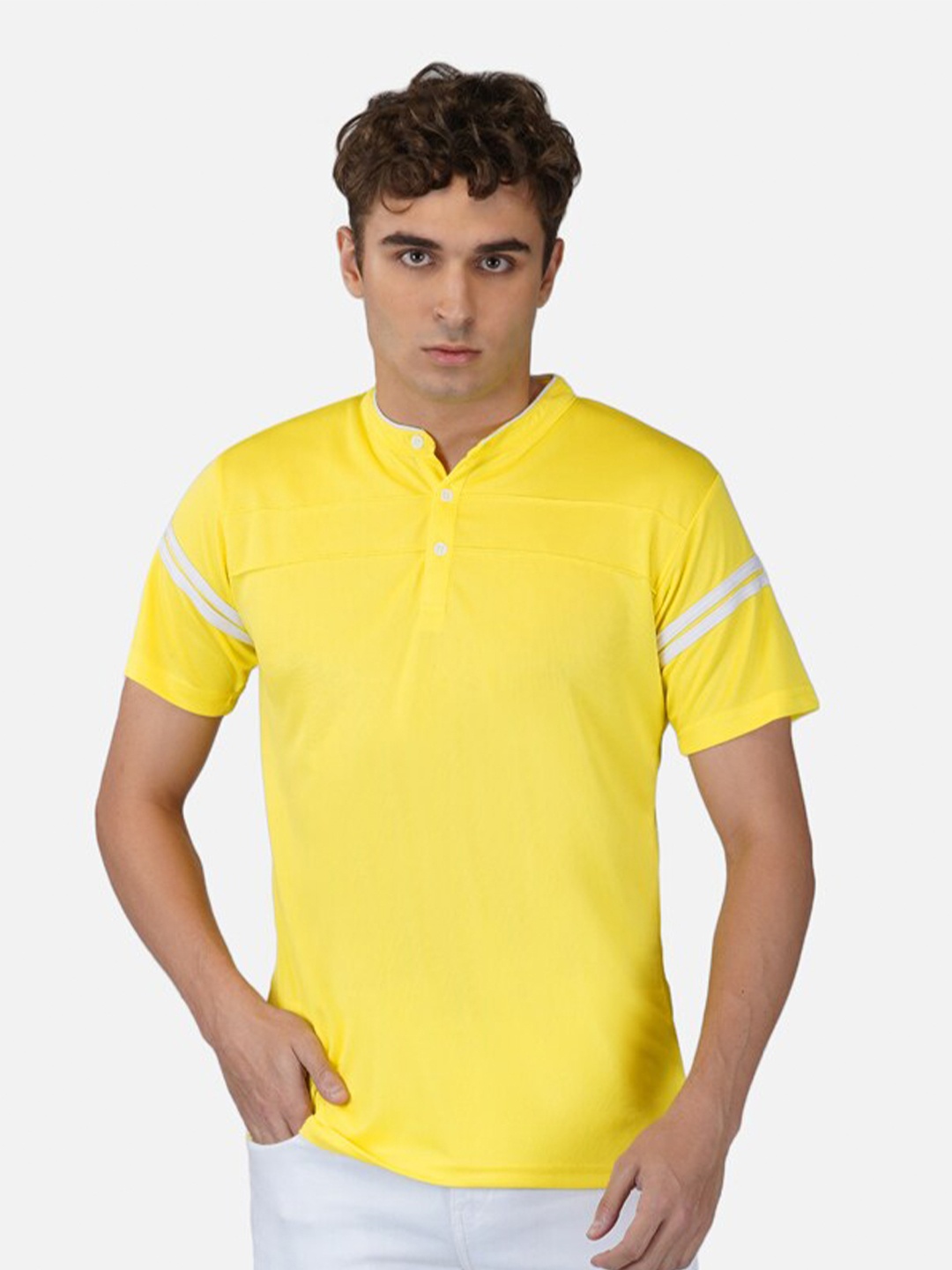 

CLAFOUTIS Henley Neck Slim Fit T-shirt, Mustard