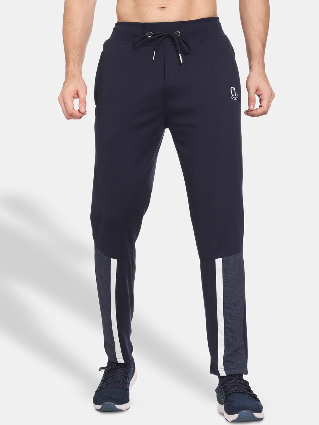 

CL SPORT Men Solid Mid Rise Regular Fit Outdoor Track Pants, Navy blue
