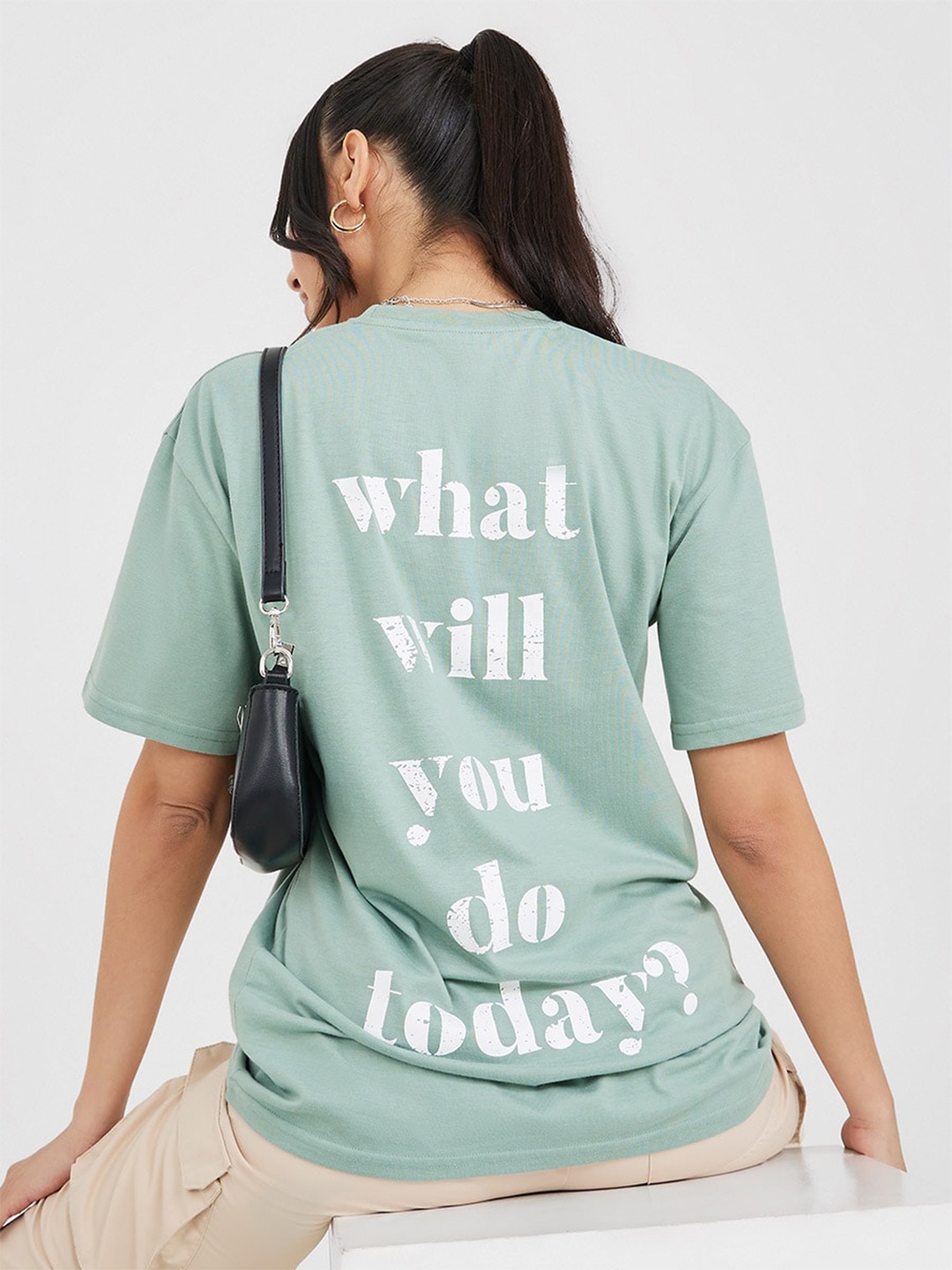 

Styli Women Green Floral Printed Oversize T-shirt