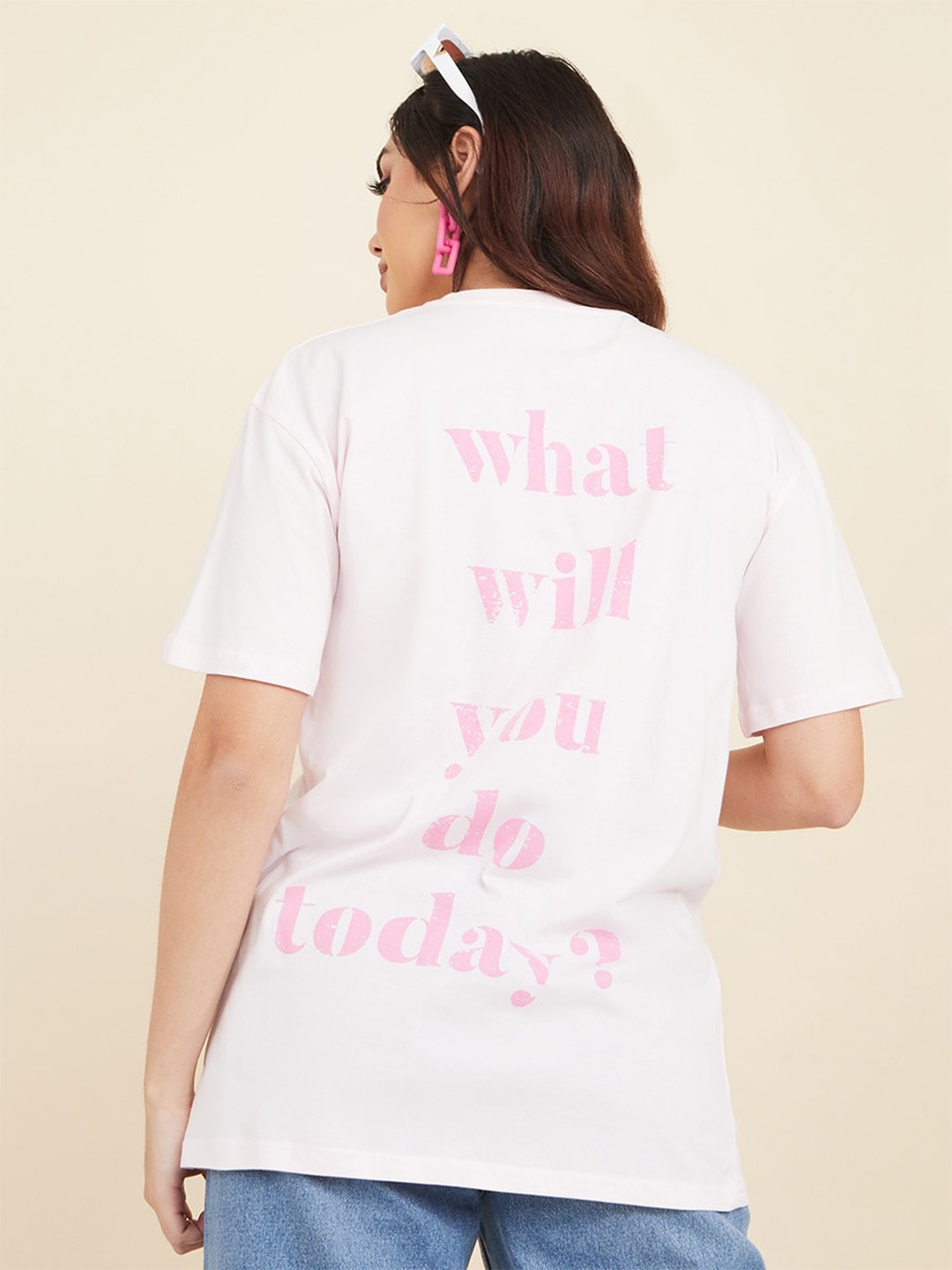 

Styli Women Pink Printed V-Neck Drop-Shoulder Sleeves Oversized T-shirt