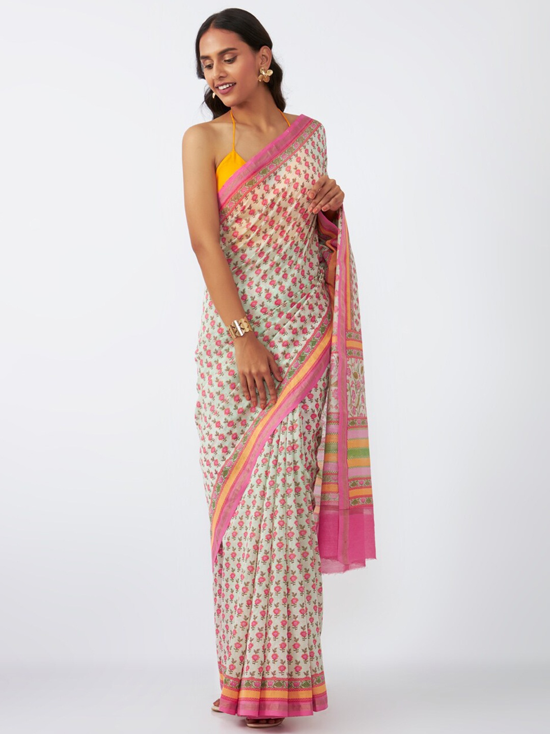 

Taneira Floral Printed Silk Cotton Saree, Pink