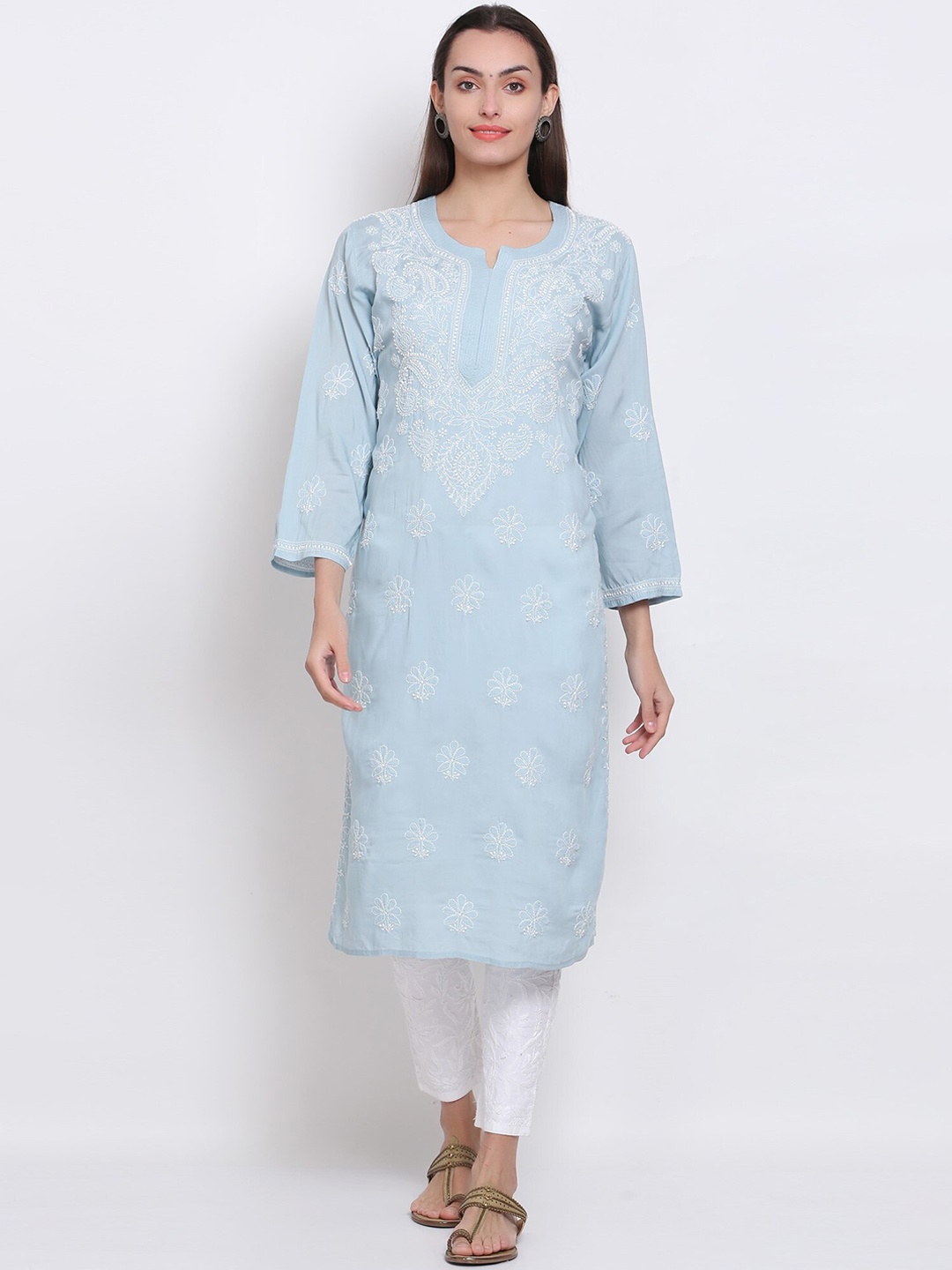 

PARAMOUNT CHIKAN Women Embroidered Chikankari Modal Floral Kurta, Grey