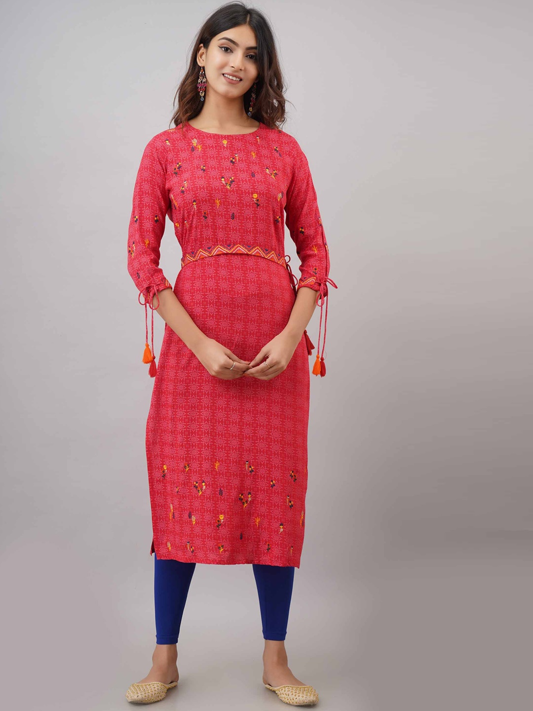 

Pankvi Ethnic Motif Printed Thread Work Straight Kurta, Red