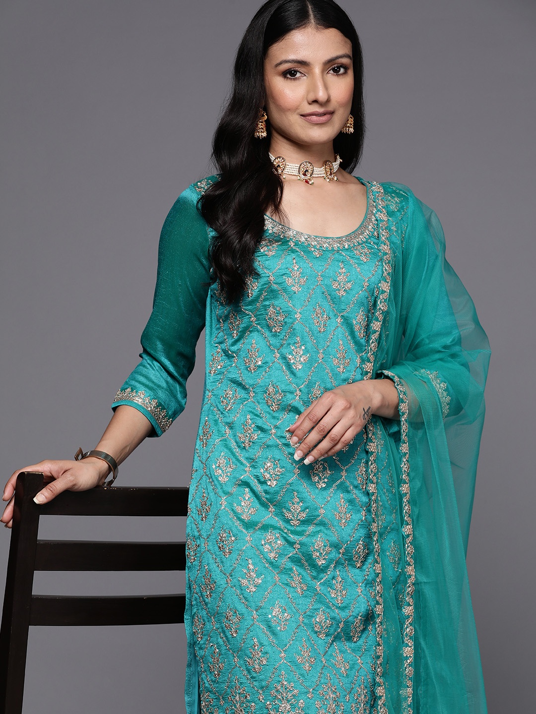 

Libas Floral Embroidered Kurta with Sharara & With Dupatta, Turquoise blue