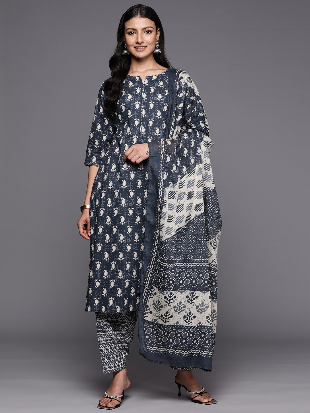 

Libas Paisley Printed Pure Cotton Kurta with Salwar & With Dupatta, Grey