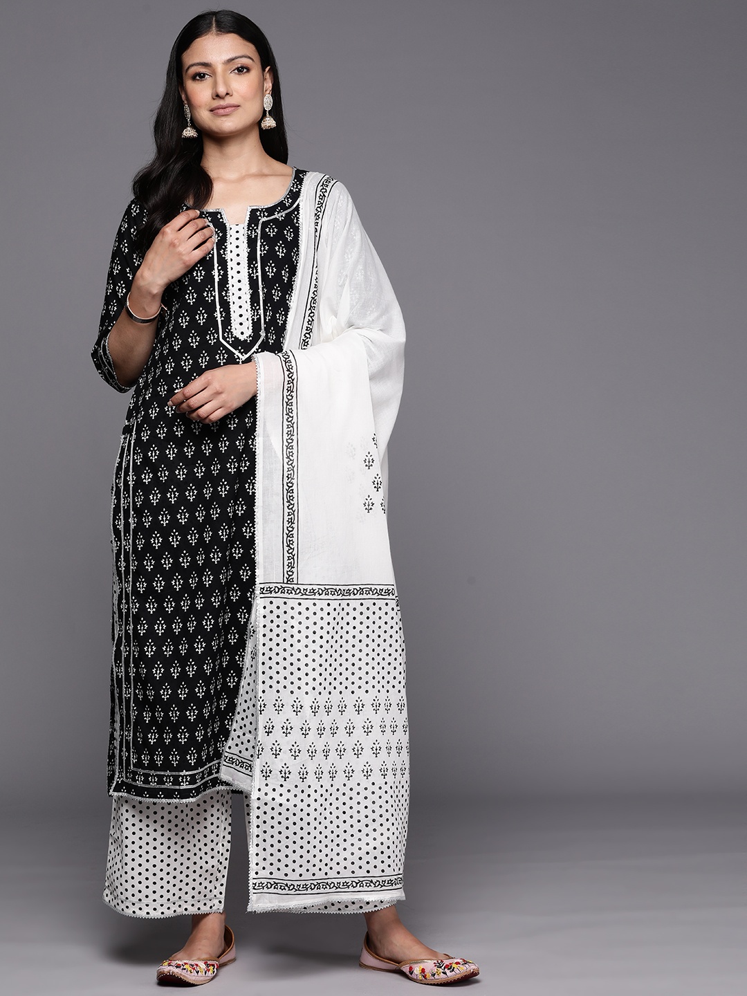 

Libas Ethnic Motifs Printed Gotta Patti Pure Cotton Kurta with Palazzos & With Dupatta, Black