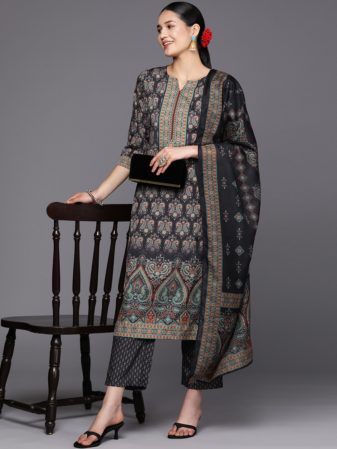 

Libas Women Navy Blue Paisley Printed Kurta with Trousers & With Dupatta