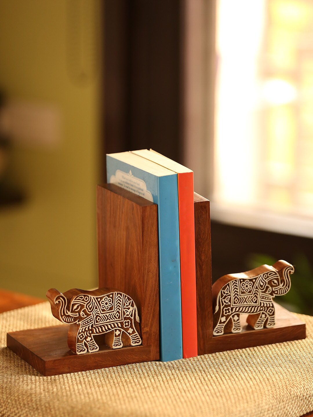 

ExclusiveLane Trunk-ups Brown & White 2 Pcs Textured Wooden Magazine & Book Organiser