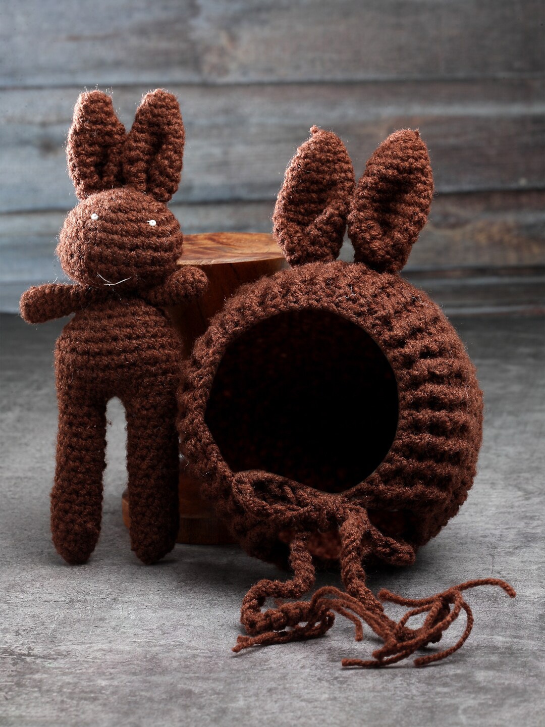 

Babymoon Infants Set of 2 Crochet Bear Cap & Teddy Photoshoot Props, Brown