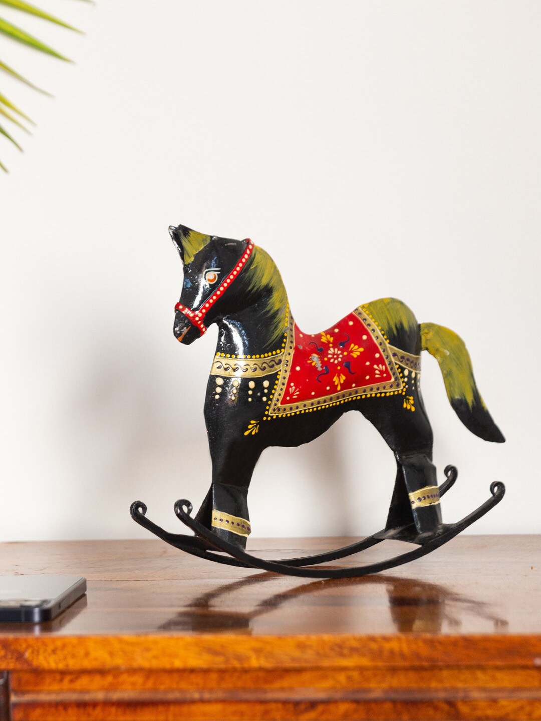

ExclusiveLane Black & Red Majestic Iron Horse Curio Showpiece