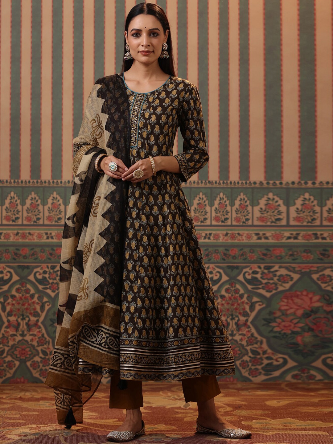 

Rain & Rainbow Paisley Printed Beads and Stones Pure Cotton Kurta with Trousers & Dupatta, Mustard