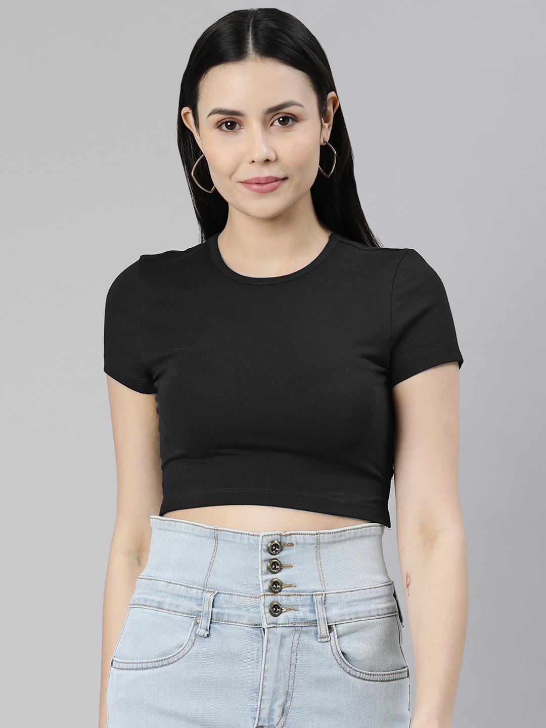 

Huetrap Styled Back Crop Top, Black