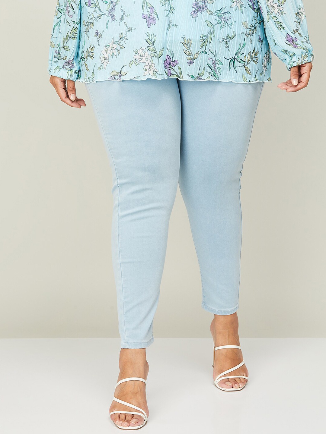 

Nexus by Lifestyle Plus Size Women Light Shade Cropped Cotton Jeans, Blue