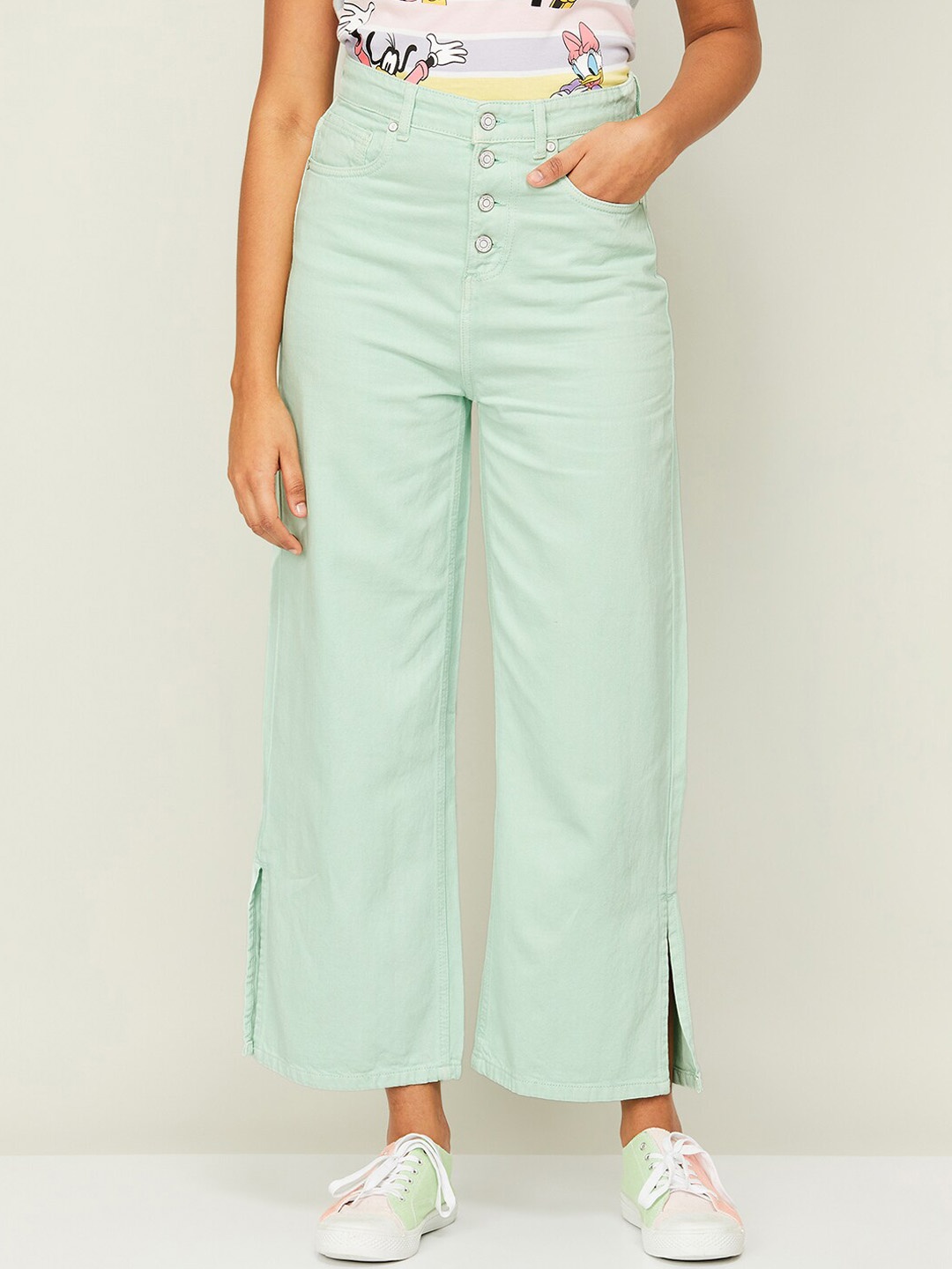 

Ginger by Lifestyle Women Clean Look Regular Fit Slit Cotton Jeans, Green