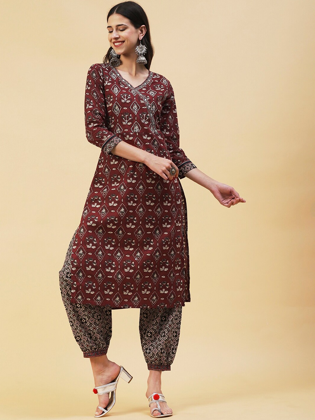 

FASHOR Floral Printed Mirror Work Pure Cotton Kurta with Salwar, Maroon