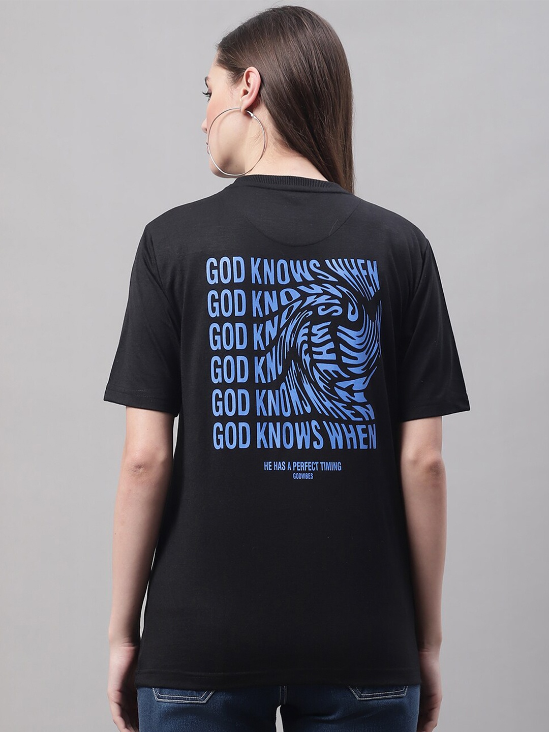 

Obaan Typography Printed Loose T-shirt, Black