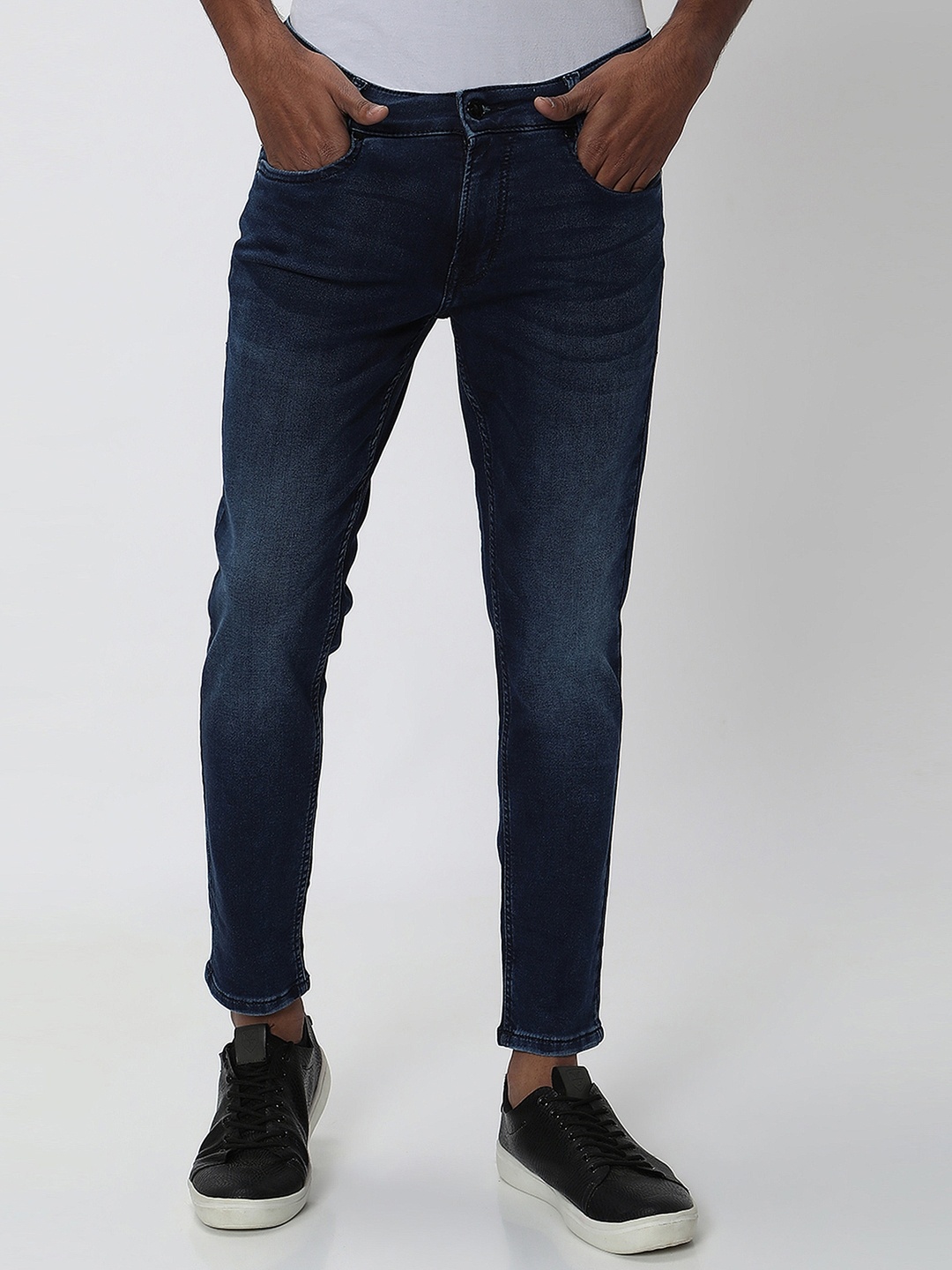 

Mufti Men Slim Fit Light Fade Stretchable Jeans, Navy blue