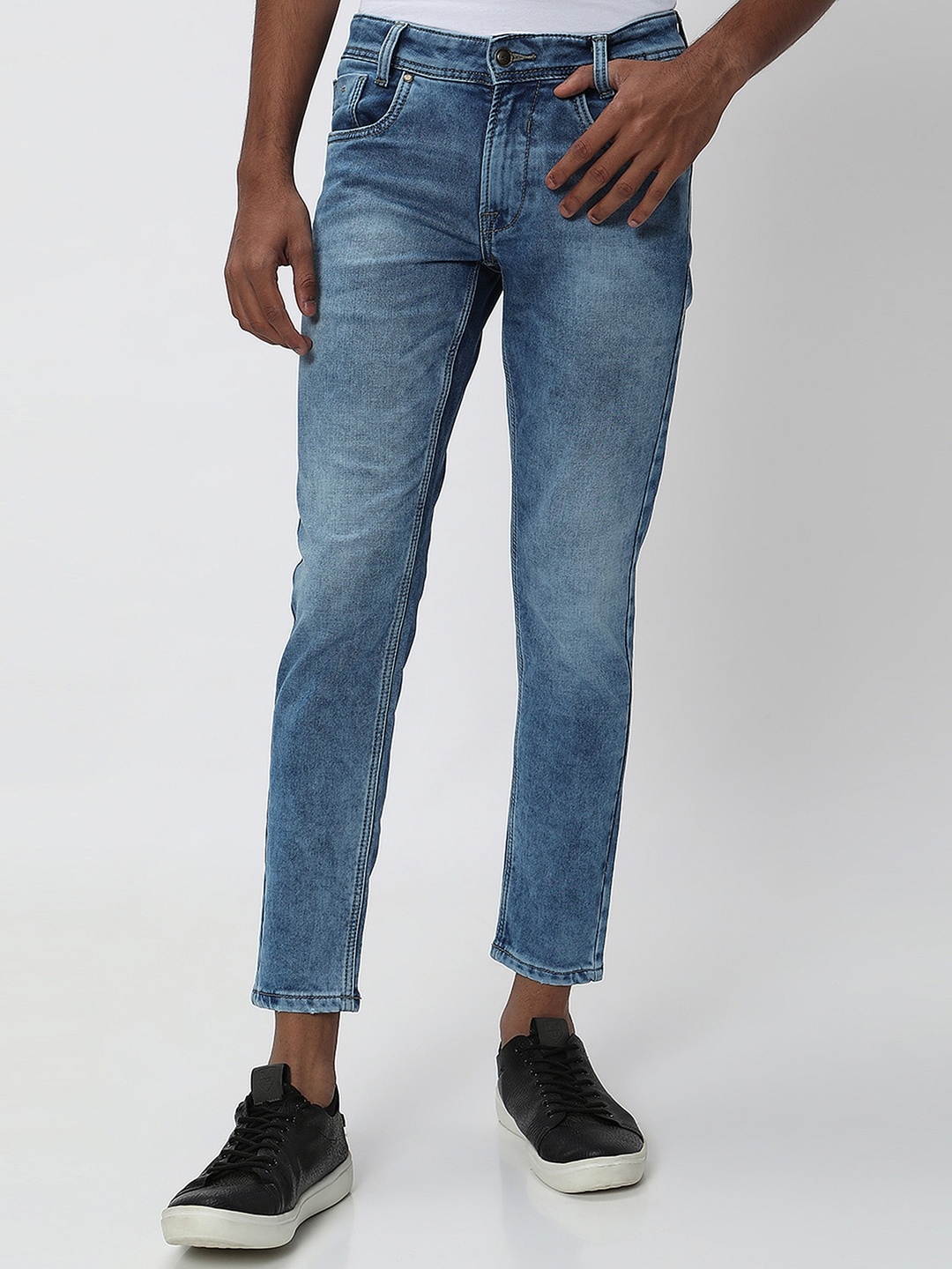 

Mufti Men Slim Fit Heavy Fade Stretchable Jeans, Blue