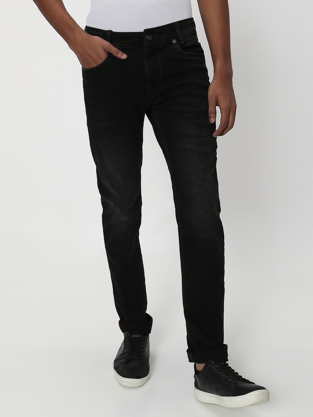 

Mufti Men Narrow Mid-Rise Stretchable Jeans, Black