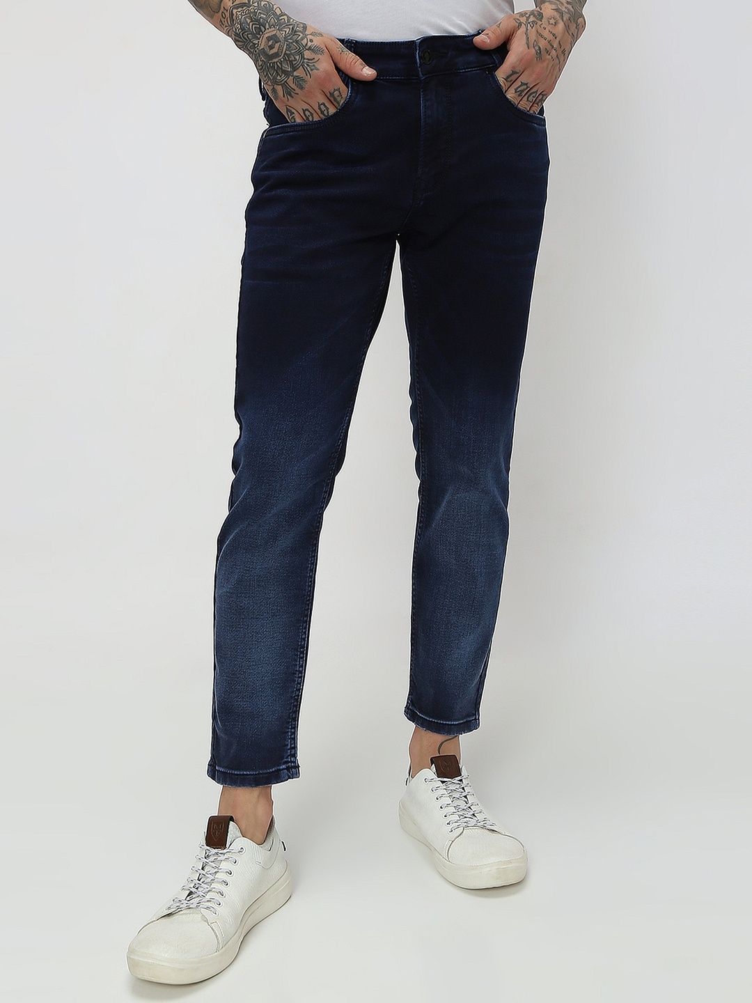 

Mufti Men Slim Fit Heavy Fade Stretchable Jeans, Navy blue