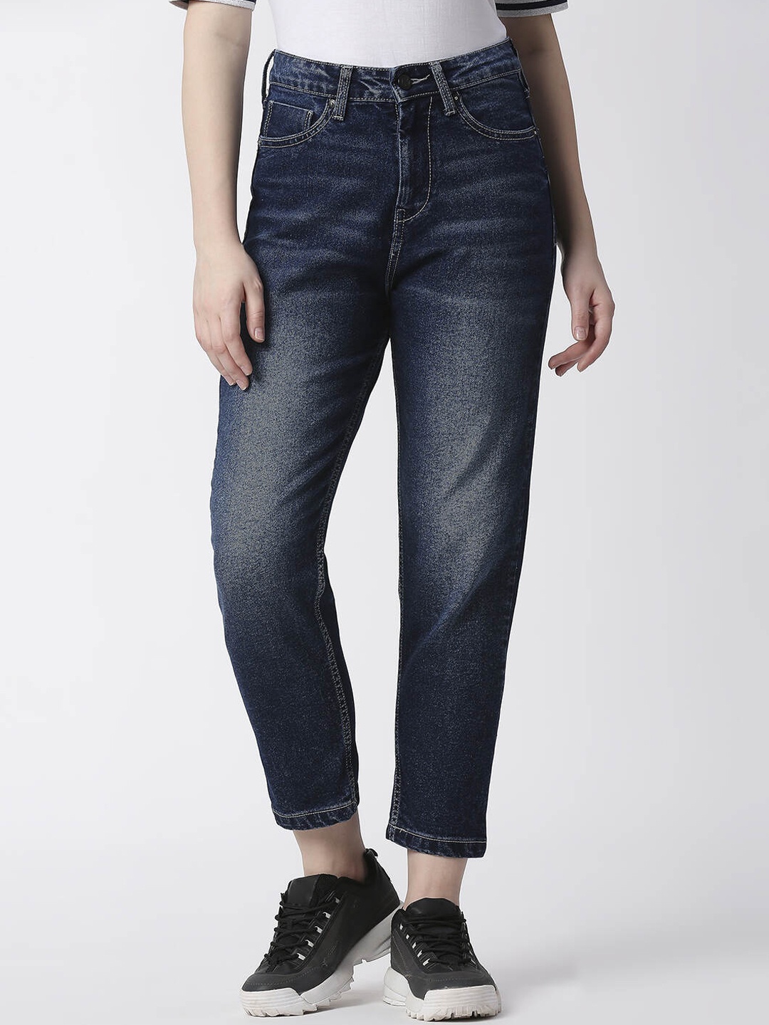 

Pepe Jeans Women Relaxed Fit High-Rise Heavy Fade Cotton Jeans, Blue