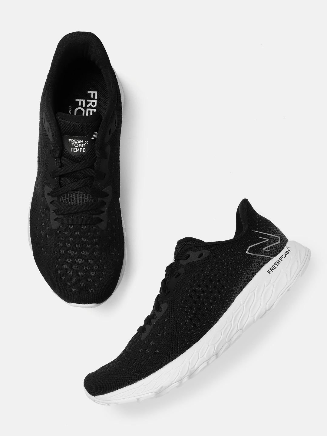 

New Balance Women Woven Design Tempo Running Shoes, Black