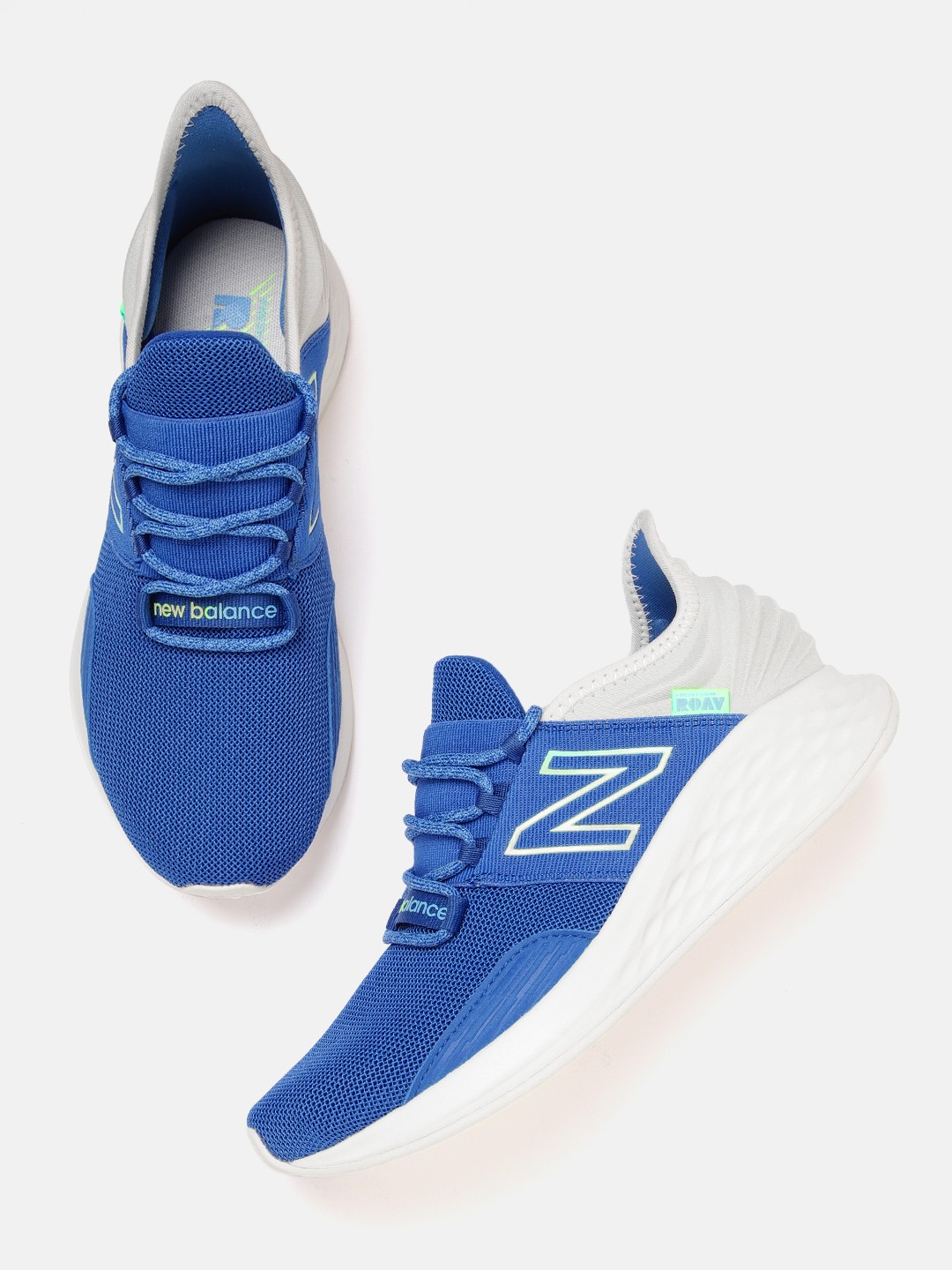 

New Balance Men Woven Design Roav V1 Running Shoes, Blue
