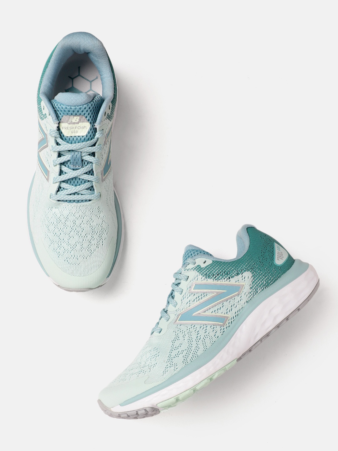 

New Balance Women 680 Sea Green Running Shoes