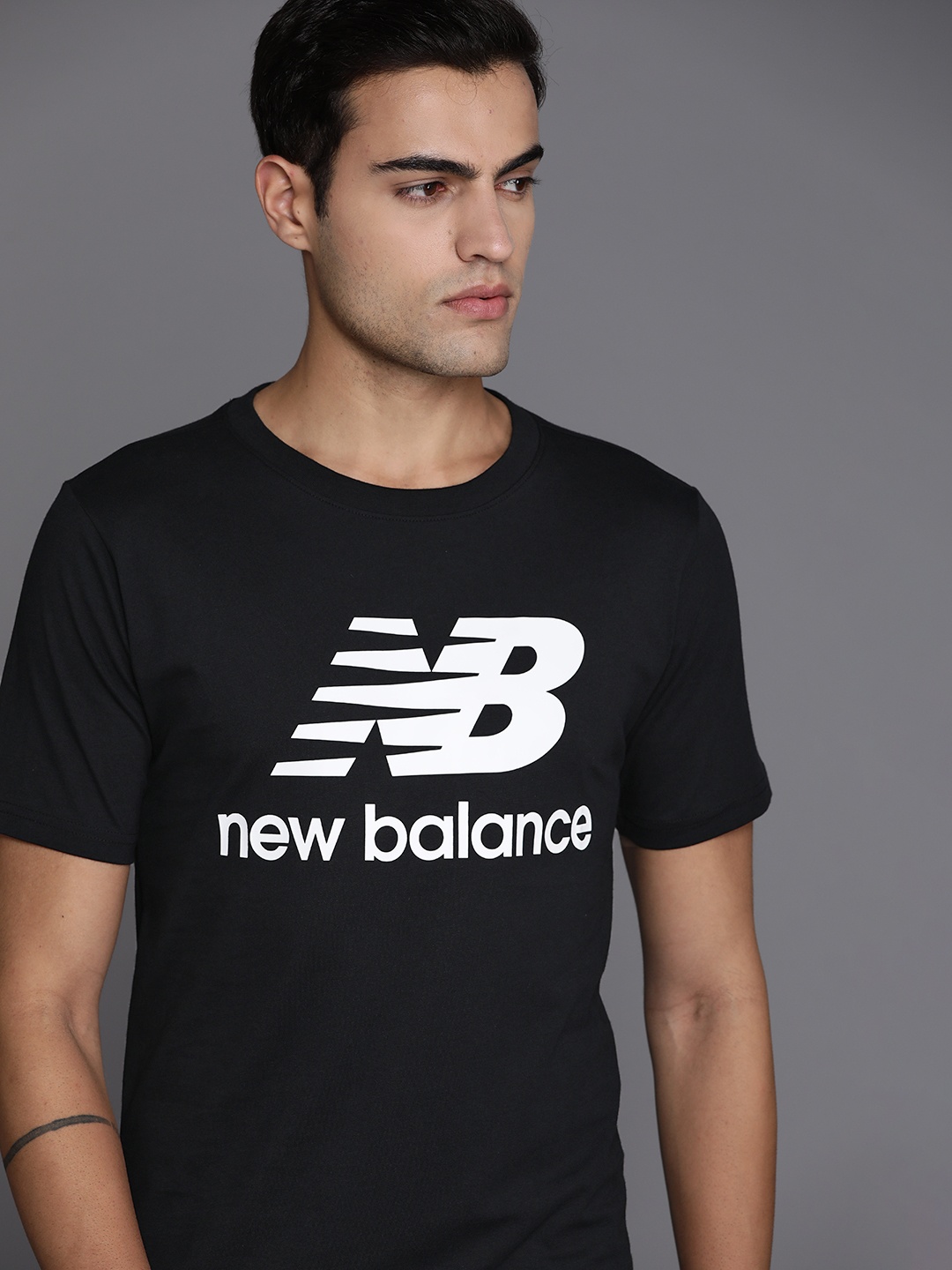 

New Balance Sustainable Athletic Brand Logo Printed Abzorb T-shirt, Black