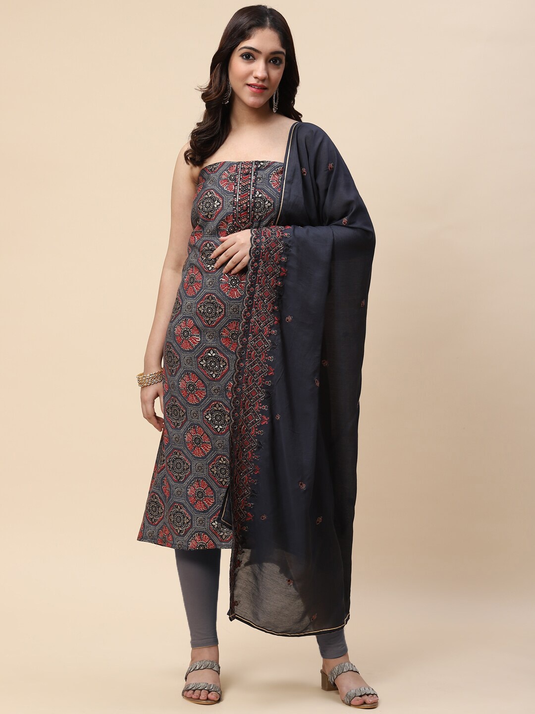 

Meena Bazaar Printed Unstitched Dress Material, Grey