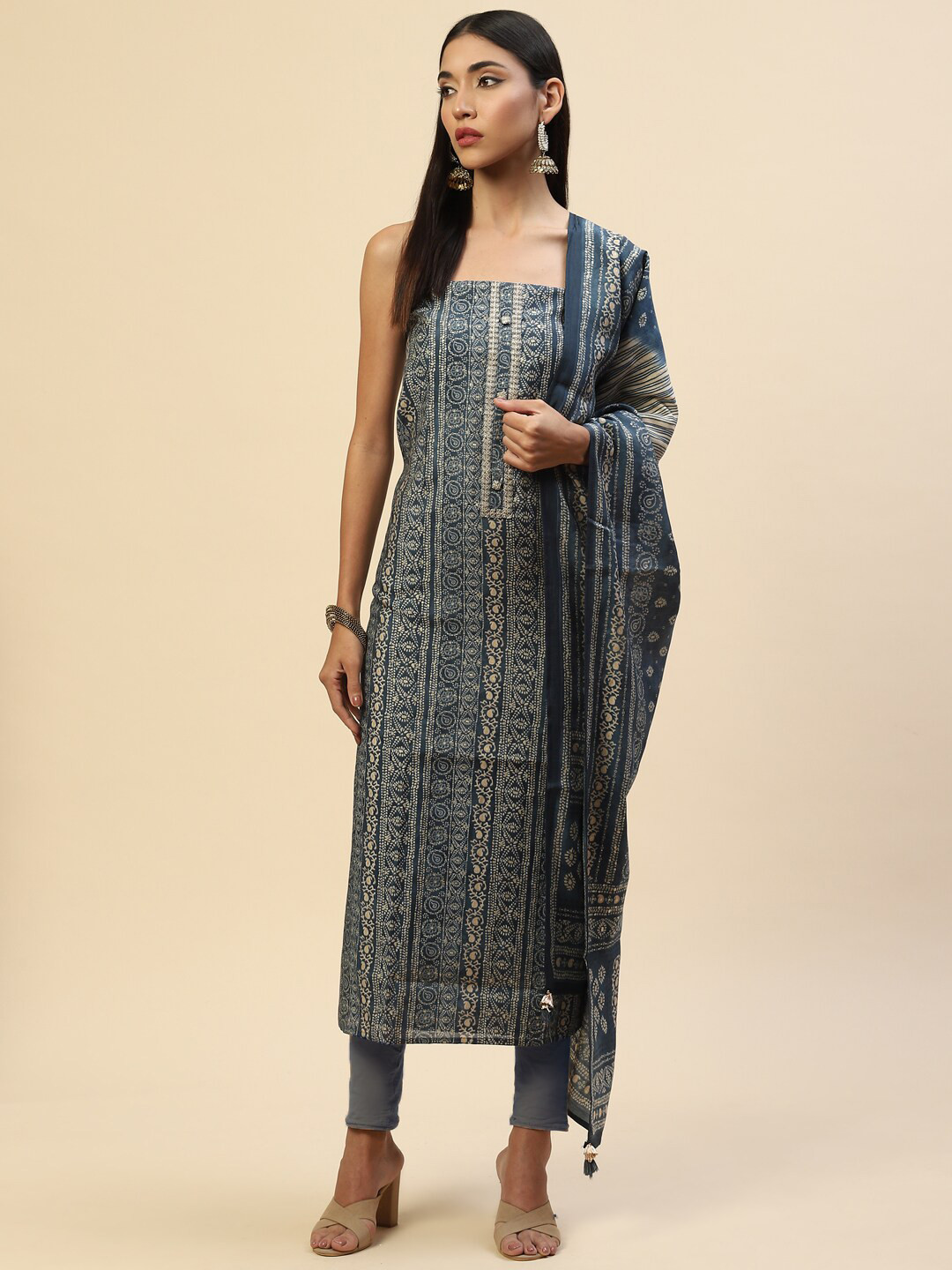 

Meena Bazaar Printed Unstitched Dress Material, Blue