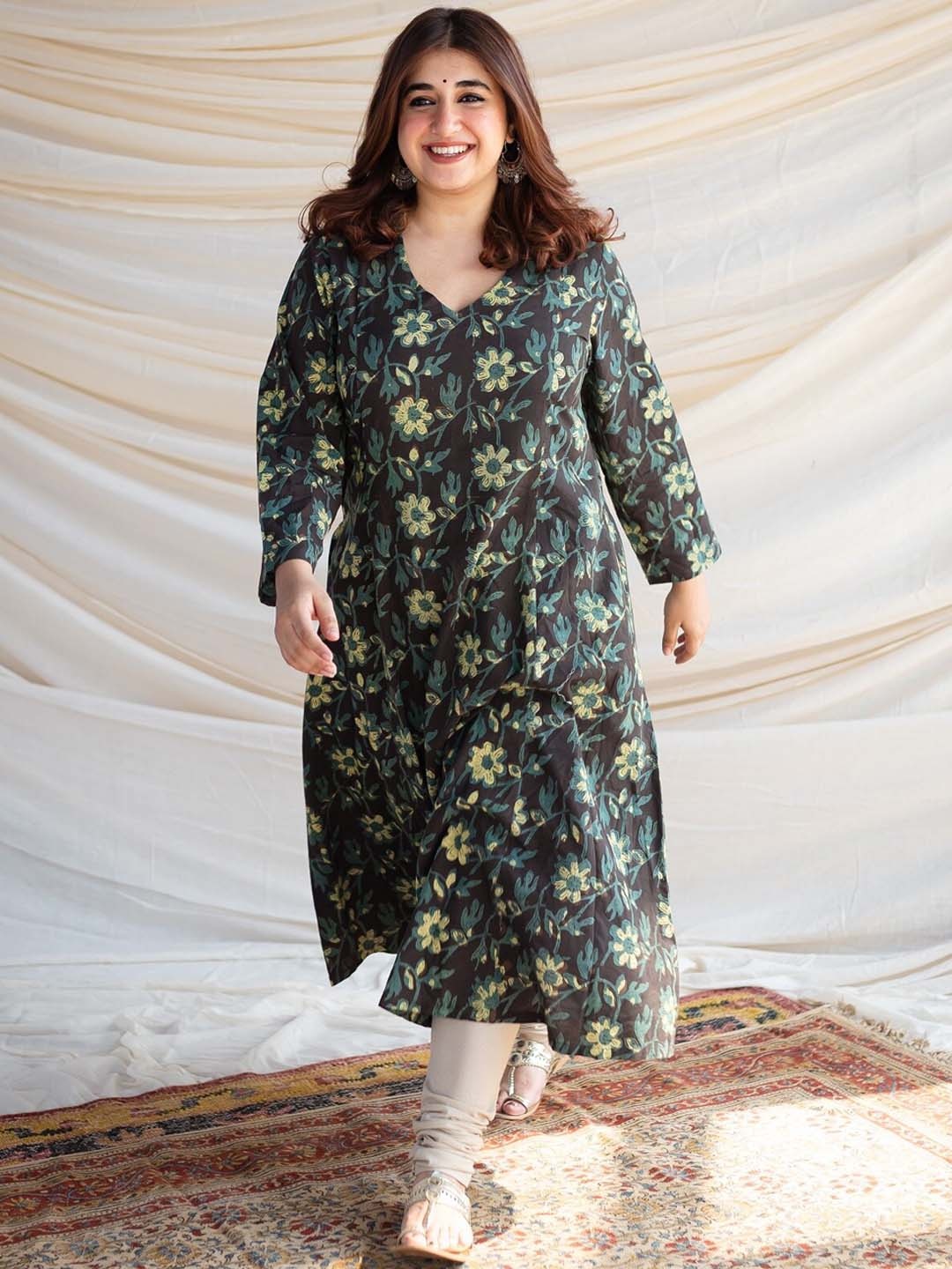 

THE INDIAN ETHNIC CO Floral Block Printed Pure Cotton A-Line Kurta, Green