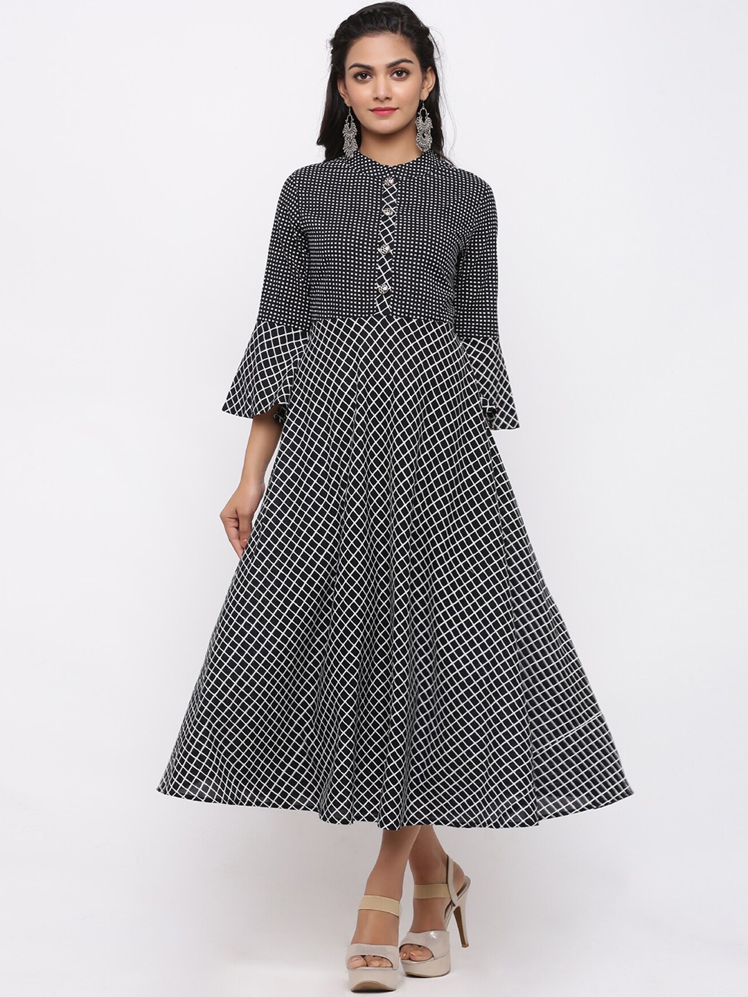 

FABRIC FITOOR Checked Bell Sleeves Pure Cotton A-line Ethnic Dress, Black