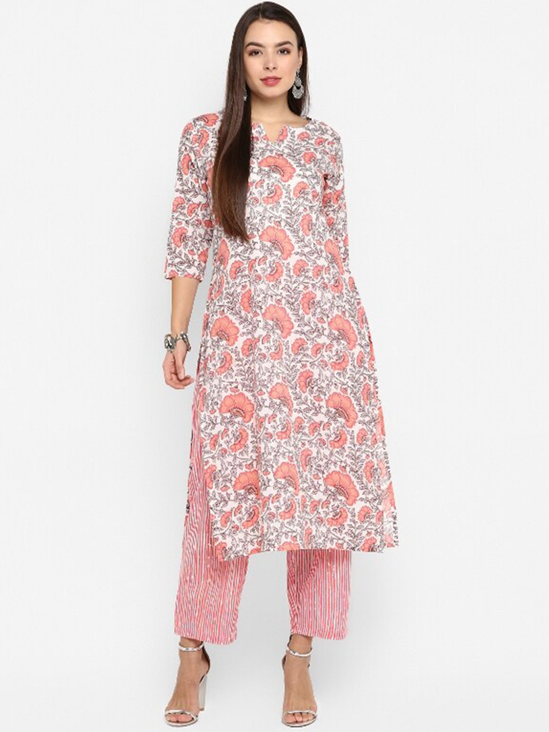 

antaran Floral Printed Round Neck Pure Cotton Kurta, Off white