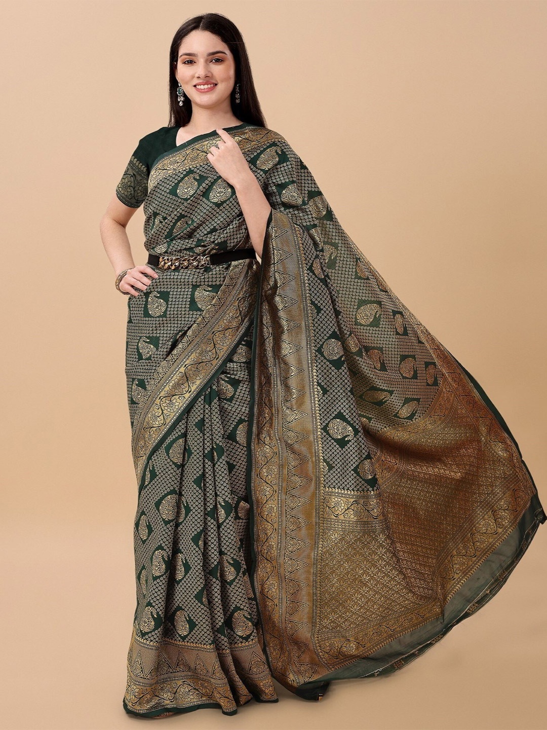 

TEREZA Paisley Woven Design Zari Pure Silk Kanjeevaram Saree, Green